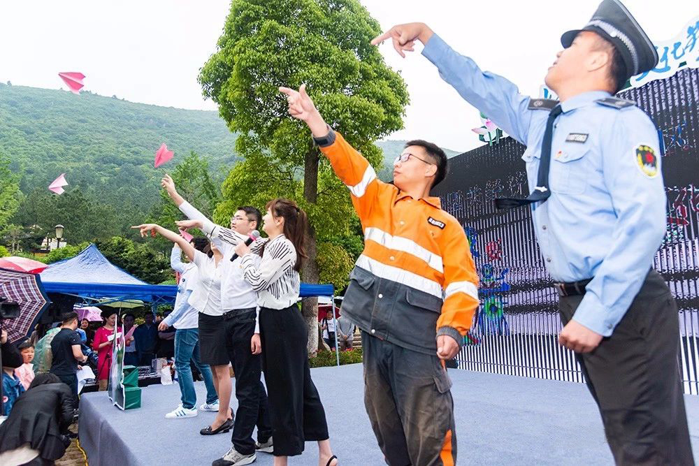 蘇州通錦應(yīng)邀參加高新區(qū)“我要廉、我要臉”百人廉潔文化宣傳活動(dòng)